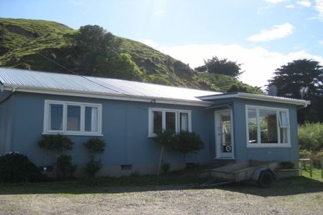 Photo of property in 243 Grays Road, Pauatahanui, Porirua, 5381