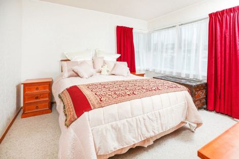 Photo of property in 30 Garden Heights Avenue, Glenview, Hamilton, 3206