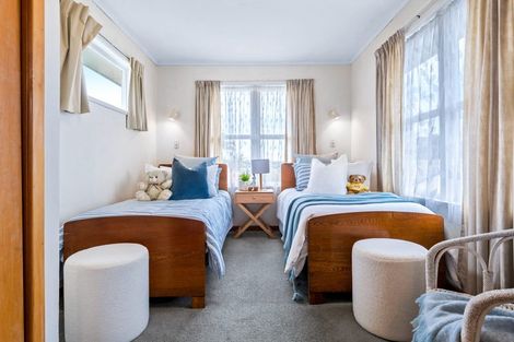 Photo of property in 1/108 Forrest Hill Road, Forrest Hill, Auckland, 0620