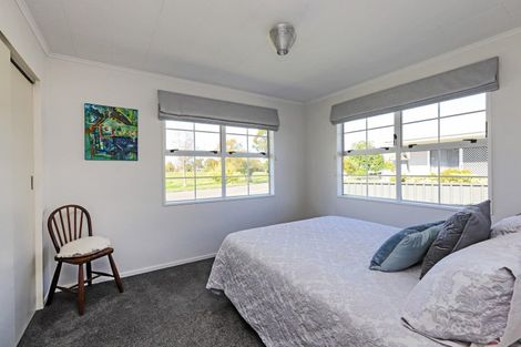 Photo of property in 39 Westminster Avenue, Tamatea, Napier, 4112