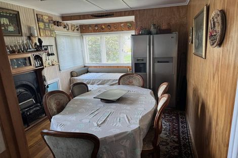 Photo of property in 41 Torkar Road, Clarks Beach, 2122