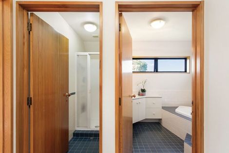 Photo of property in 17 Hanover Place, Ilam, Christchurch, 8041