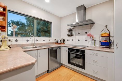 Photo of property in 23 Jelas Road, Red Beach, 0932