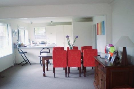 Photo of property in 2/5 Gibbs Place, Halswell, Christchurch, 8025