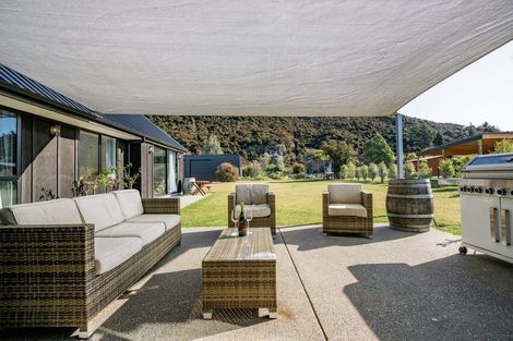 Photo of property in 1025 Aubrey Road, Albert Town, Wanaka, 9305