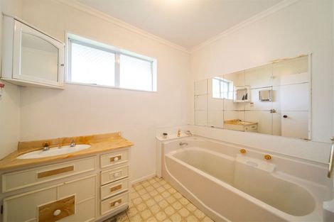 Photo of property in 282 Austin Road, Normanby, Hawera, 4673