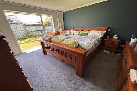 Photo of property in 14a Pegasus Place, Kelvin Grove, Palmerston North, 4414