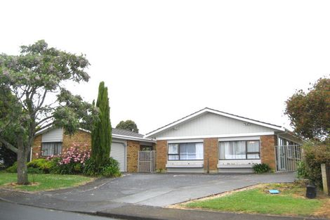 Photo of property in 72 Chichester Drive, Rosehill, Papakura, 2113