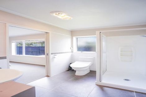 Photo of property in 3 Girvan Terrace, Wattle Downs, Auckland, 2103