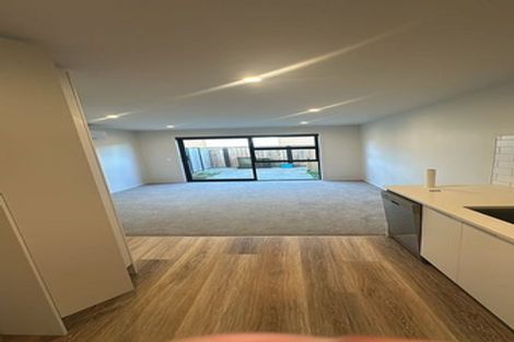 Photo of property in 4/372 Stokes Valley Road, Stokes Valley, Lower Hutt, 5019