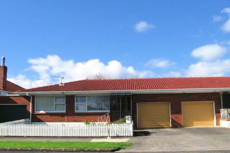 Photo of property in 75 Glen Avenue, Papatoetoe, Auckland, 2025
