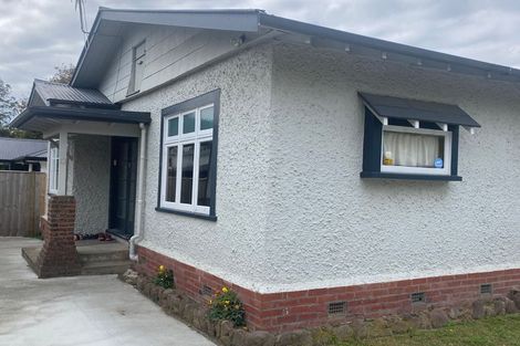 Photo of property in 28 Alfred Street, Roslyn, Palmerston North, 4414