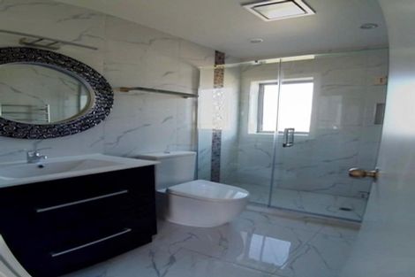 Photo of property in 8/15 Andersons Road, Oteha, Auckland, 0632