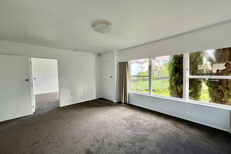 Photo of property in 3/242 Onewa Road, Birkenhead, Auckland, 0626