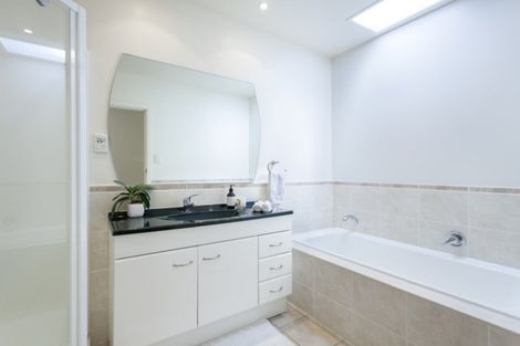 Photo of property in 73 Goods Road, Otumoetai, Tauranga, 3110