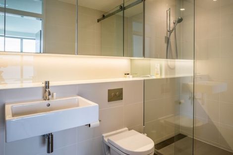 Photo of property in Clyde Quay Wharf, 1a/6 Clyde Quay Wharf, Te Aro, Wellington, 6011