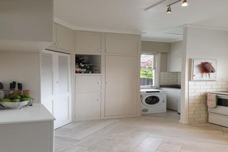 Photo of property in 110a Williams Street, Cambridge, 3434