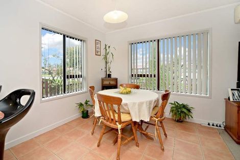 Photo of property in 1/9 Waterview Road West, Takanini, 2112