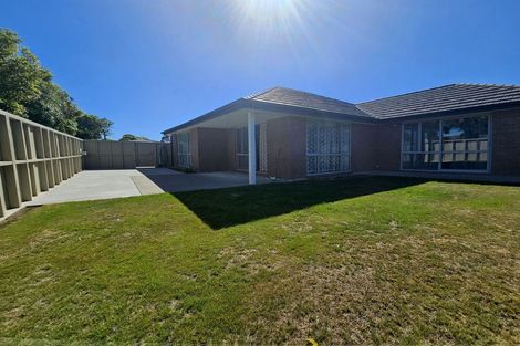 Photo of property in 78a Cutts Road, Russley, Christchurch, 8042