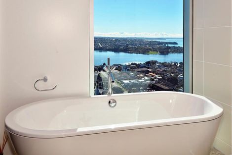 Photo of property in Sentinel Apartments, 2603/3 Northcroft Street, Takapuna, Auckland, 0622