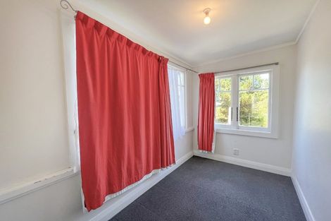 Photo of property in 296 Great North Road, Henderson, Auckland, 0612