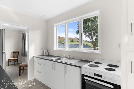 Photo of property in 15 Doctors Hill Road, Maungaturoto, 0520