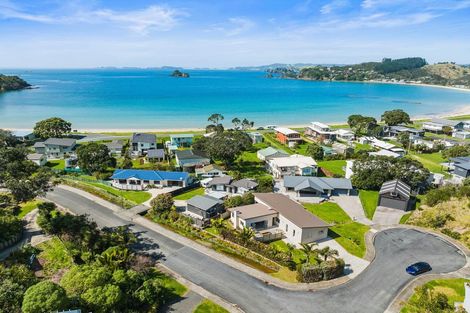 Photo of property in 15 Motutara Road, Oakura, Hikurangi, 0184