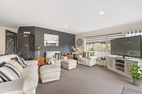 Photo of property in 14 Kentia Avenue, Mount Maunganui, 3116