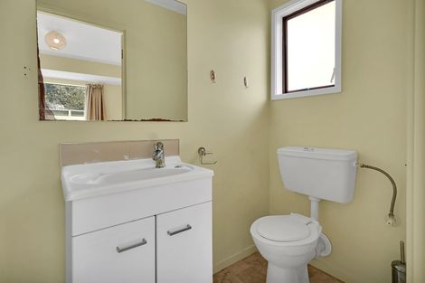 Photo of property in 40a Woodside Road, Massey, Auckland, 0614