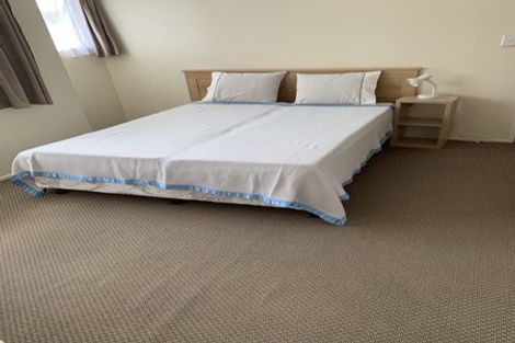 Photo of property in 2/7 Pinero Place, Bucklands Beach, Auckland, 2014