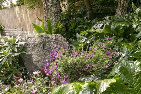 Photo of property in 32 Kimihia Road, Huntly, 3700