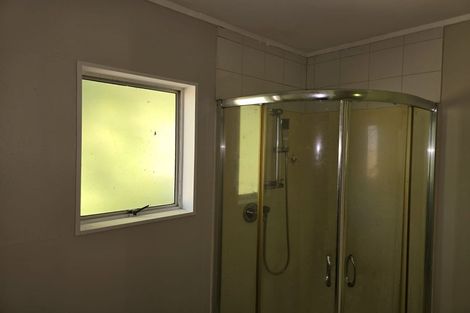 Photo of property in 4/52 Tudor Road, Henderson, Auckland, 0610