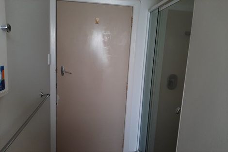 Photo of property in 15 Brett Place, Takaro, Palmerston North, 4412