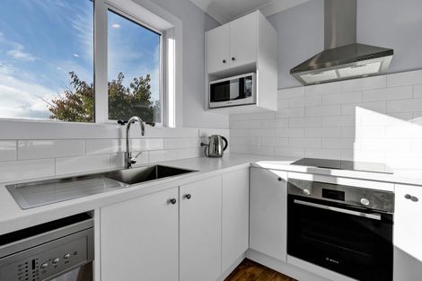 Photo of property in 20a Maple Crescent, Whalers Gate, New Plymouth, 4310