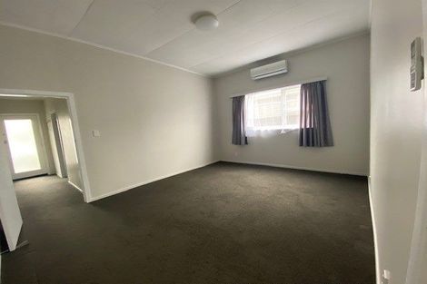 Photo of property in 14 Yale Road, Mount Cook, Wellington, 6021