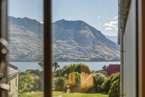 Photo of property in 3 Atherton Place, Wanaka, 9305