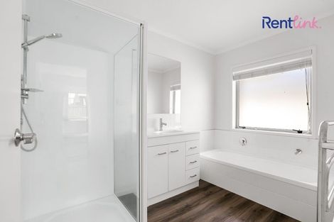 Photo of property in 114 Penetaka Heights, Pyes Pa, Tauranga, 3112