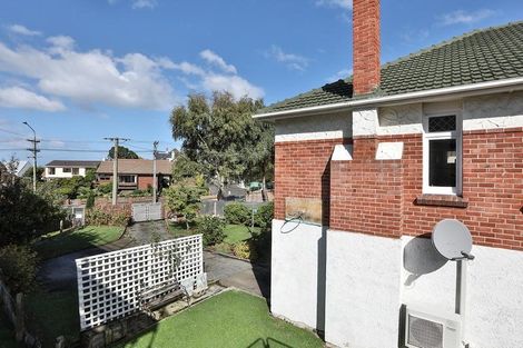 Photo of property in 139 Forbury Road, Saint Clair, Dunedin, 9012