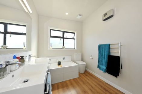 Photo of property in 14 Dow Square, Wigram, Christchurch, 8025