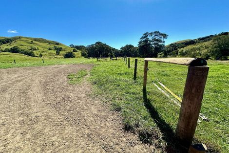 Photo of property in 397 Tuparoa Road, Ruatoria, 4082