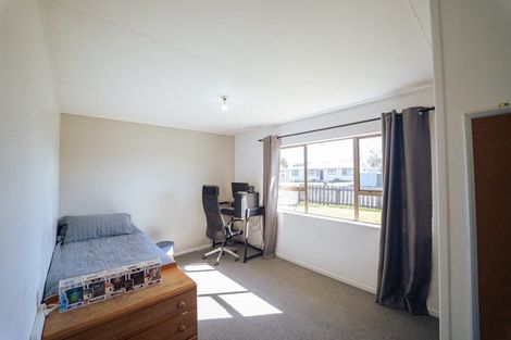 Photo of property in 243 Flaxmere Avenue, Flaxmere, Hastings, 4120