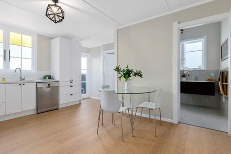 Photo of property in 10 Kitchener Street, Claudelands, Hamilton, 3214