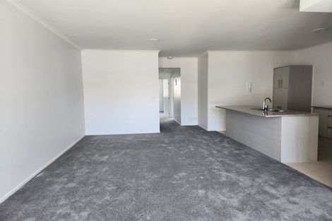 Photo of property in 13/11 Carlos Drive, Flat Bush, Auckland, 2016