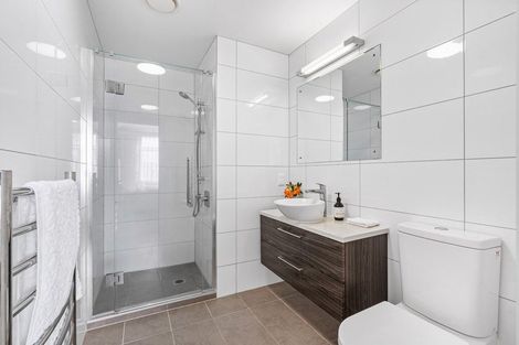 Photo of property in 58 Rewa Rewa Lane, Orewa, 0931