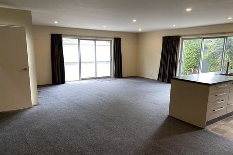 Photo of property in 53 Ilam Road, Upper Riccarton, Christchurch, 8041