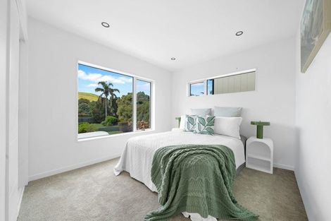 Photo of property in 17 Muir Avenue, Mangere Bridge, Auckland, 2022