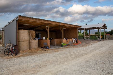 Photo of property in 326 Golden Road, Springvale, Alexandra, 9393