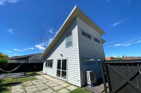 Photo of property in 77 Naylor Street, Hamilton East, Hamilton, 3216