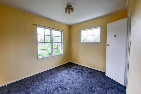 Photo of property in 15 Whiteacres Drive, Sunnyhills, Auckland, 2010