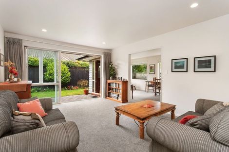 Photo of property in 2/66 Hounslow Street, Ilam, Christchurch, 8041